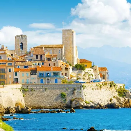 Appartement Boudoir Walking Distance & Antibes
